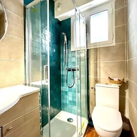 Appartement Parking + Piscine, Confort, Proche Aeroport & Saint-Laurent-du-Var